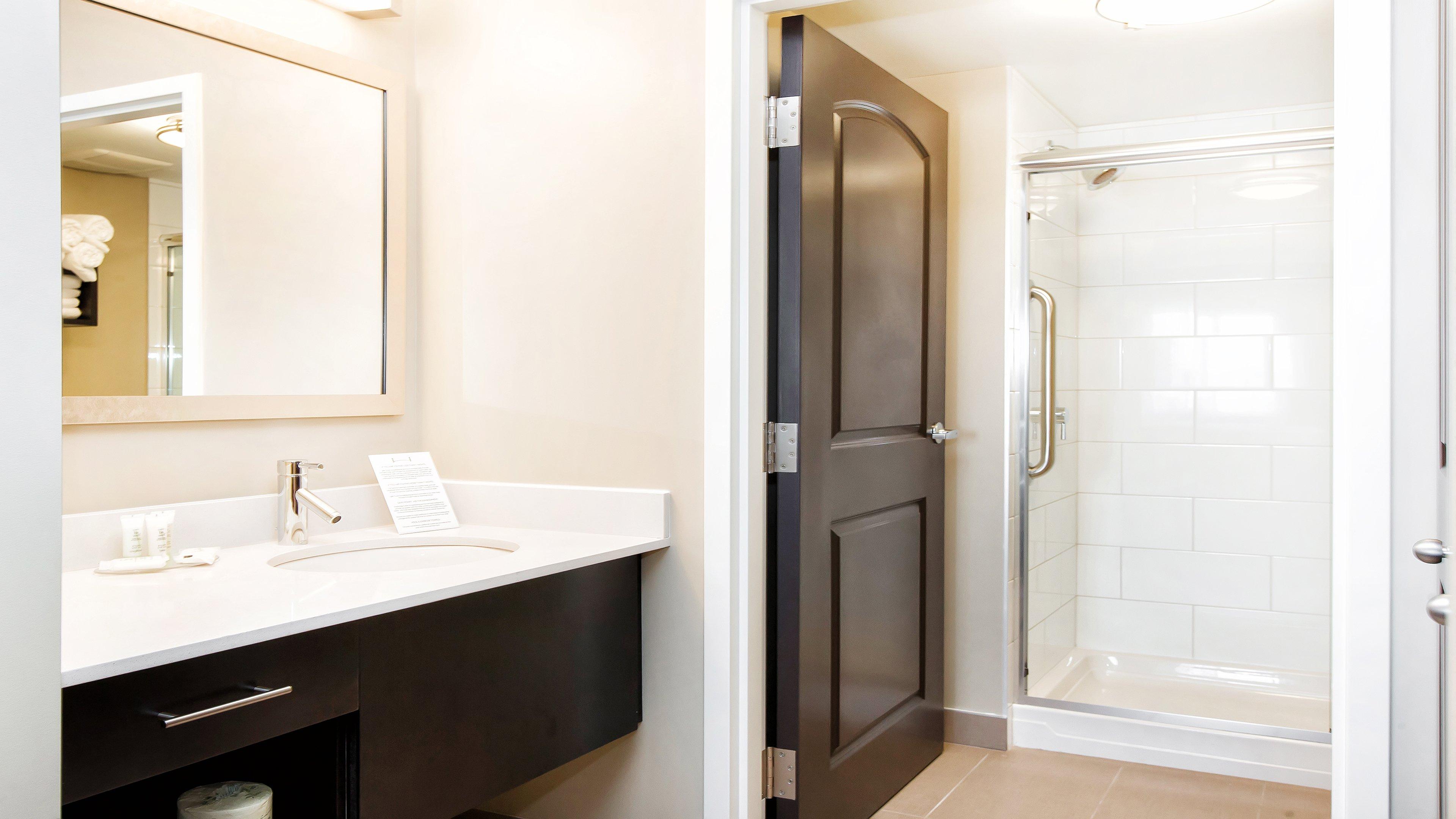 Staybridge Suites West Edmonton By Ihg Ngoại thất bức ảnh