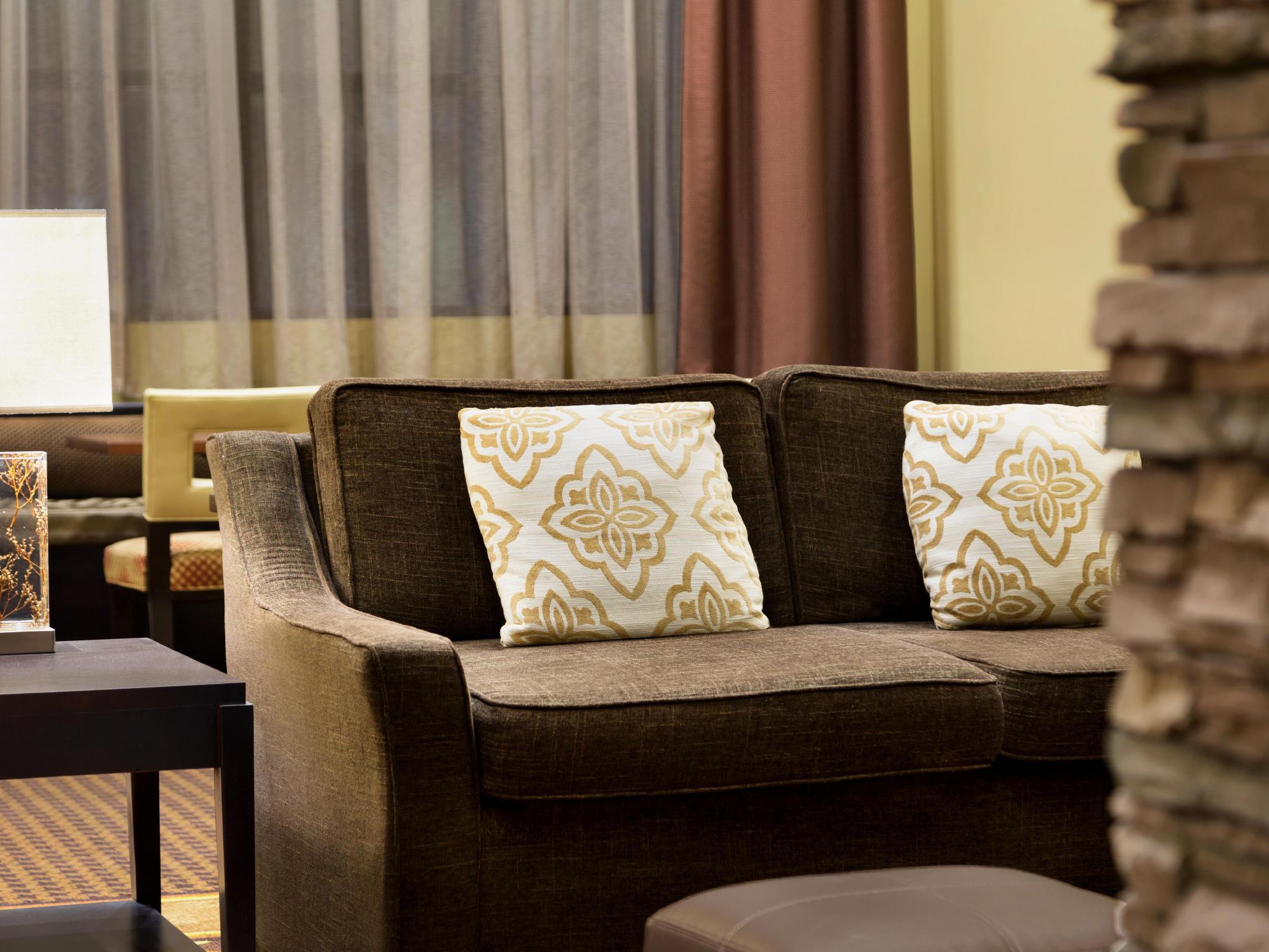 Staybridge Suites West Edmonton By Ihg Ngoại thất bức ảnh