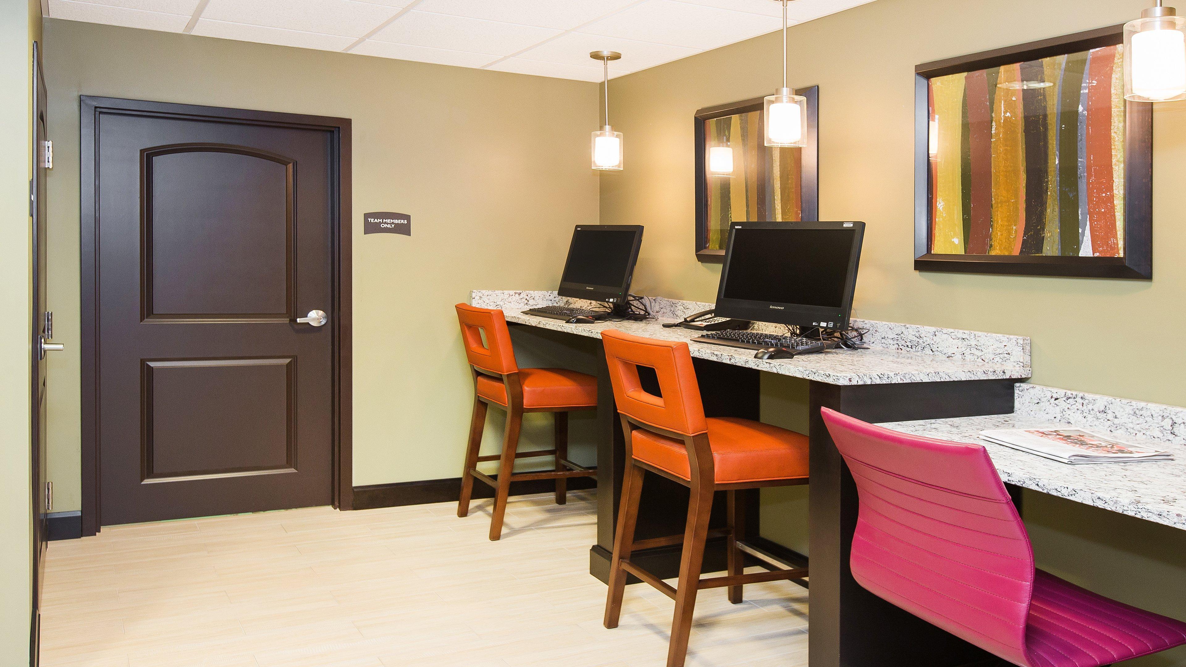 Staybridge Suites West Edmonton By Ihg Ngoại thất bức ảnh