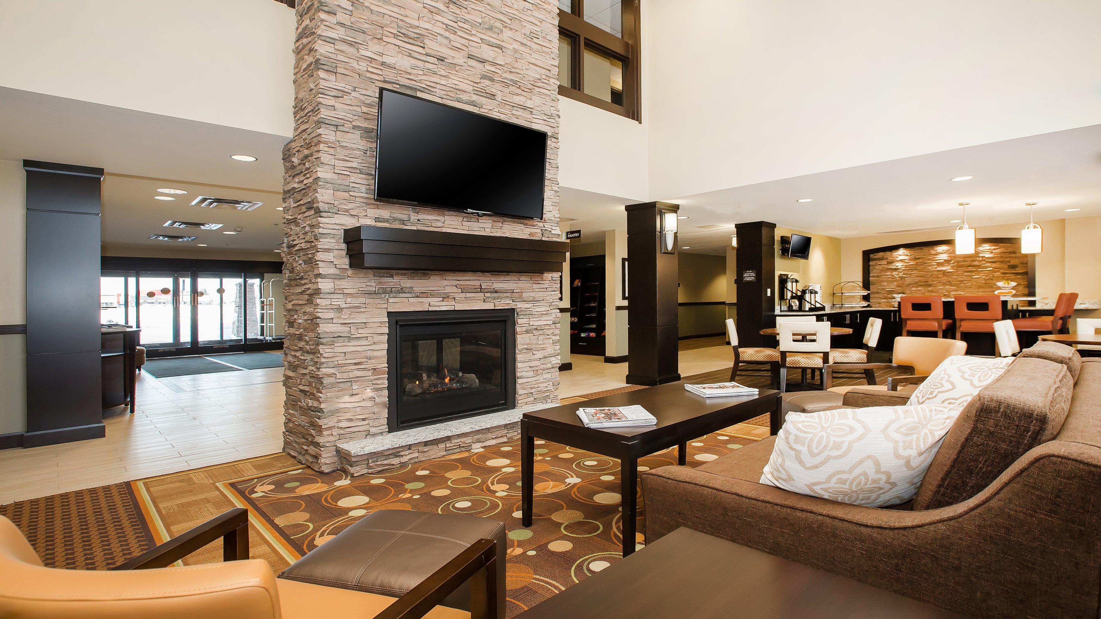 Staybridge Suites West Edmonton By Ihg Ngoại thất bức ảnh