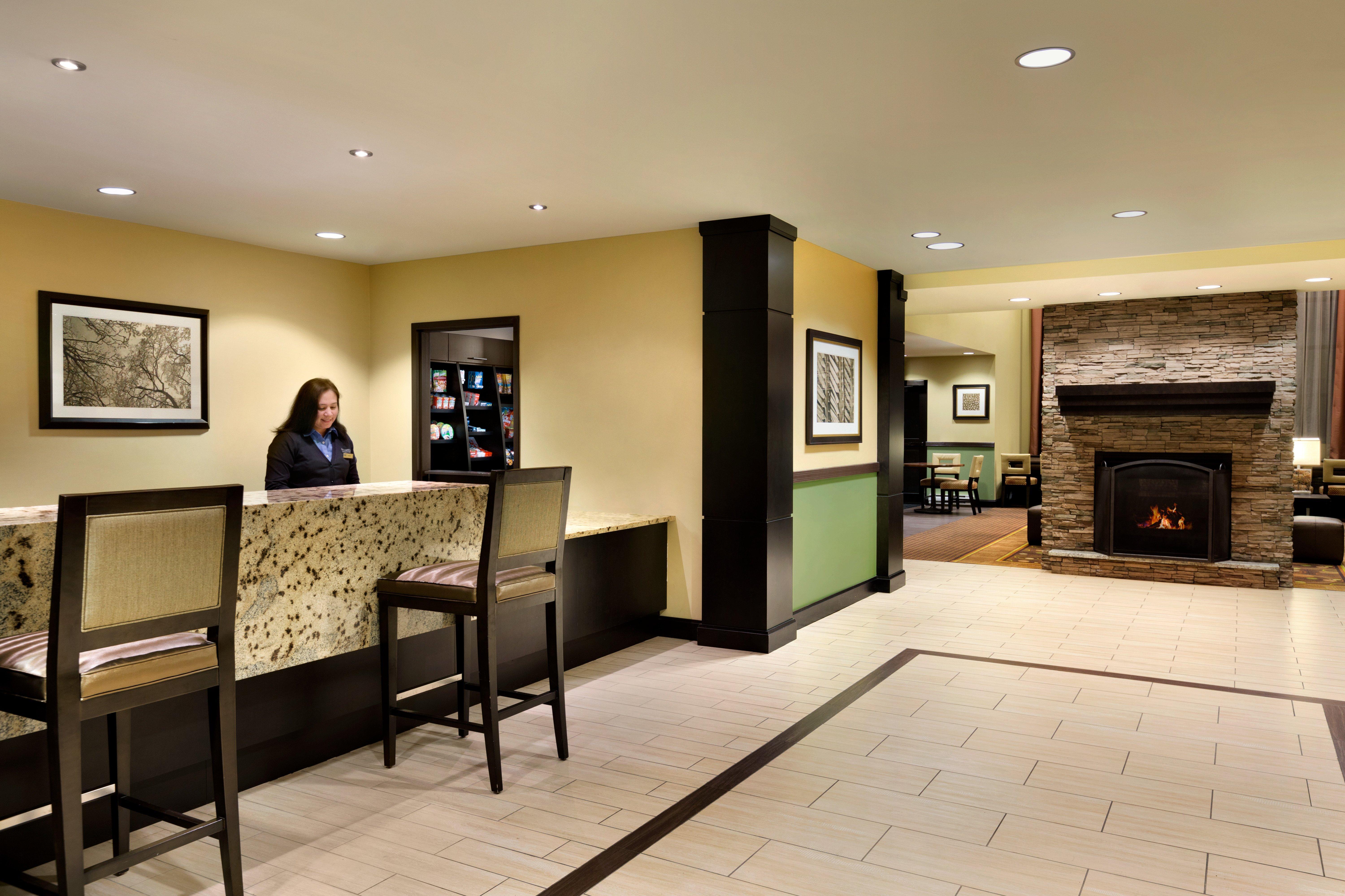 Staybridge Suites West Edmonton By Ihg Ngoại thất bức ảnh