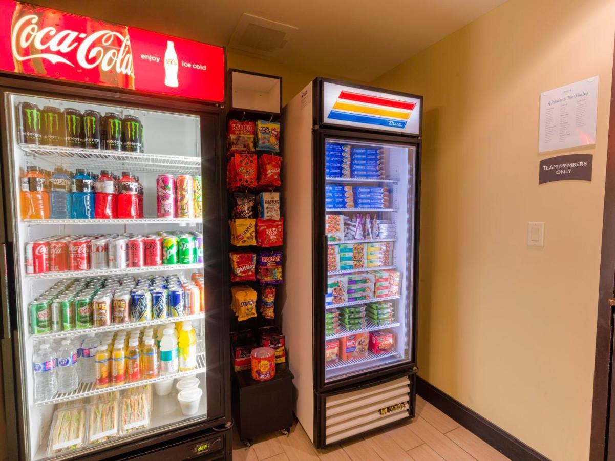 Staybridge Suites West Edmonton By Ihg Ngoại thất bức ảnh